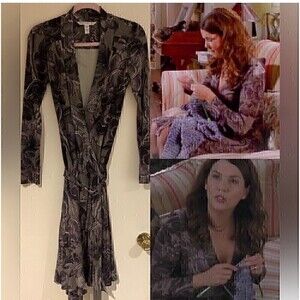 DVF Diane Von Furstenberg Vintage Floral 100% Silk Wrap Dress Sz 4 D-C #1